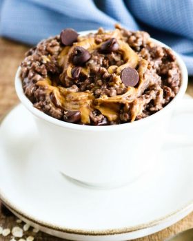 chocolate peanut butter quick oats in a white bowl