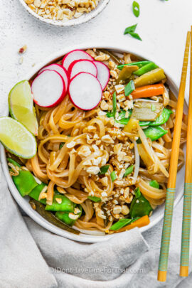 top view of plated Instant Pot Vegetable Pad Thai
